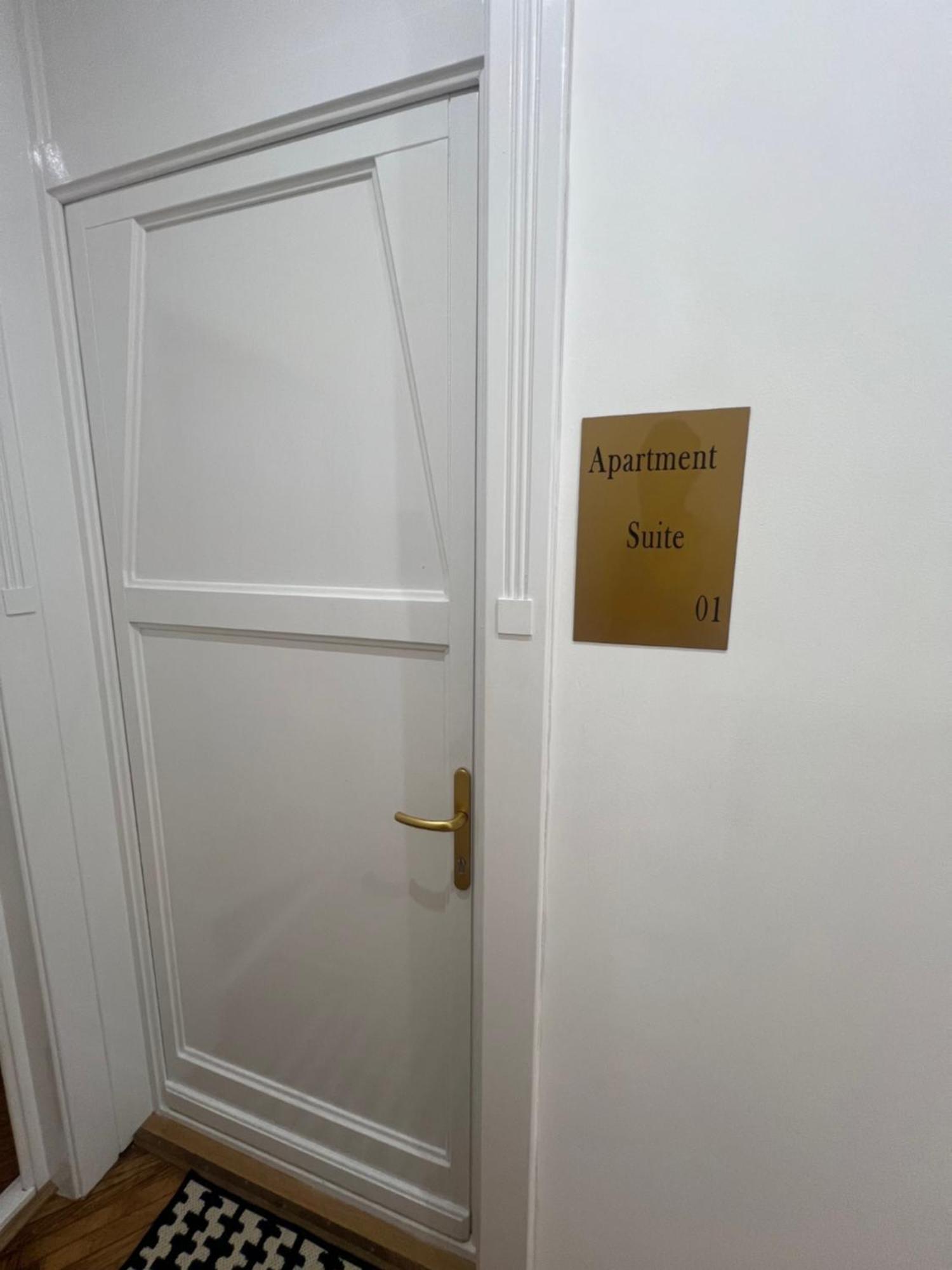Suite Apartment Hidden Gem Next Synagogue - A ブダペスト エクステリア 写真